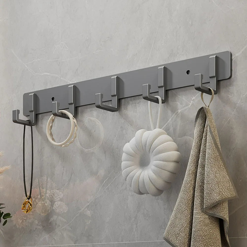 Wall mounted towel bathroom